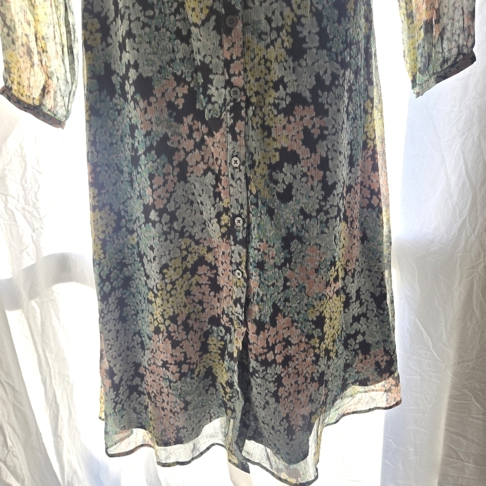 Pretty Loft Dress EUC - Picture 6 of 14